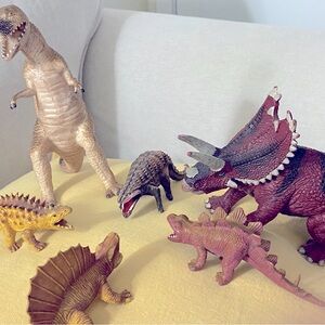 Jurassic NOT! huge lot of played with vintage dinosaur toys